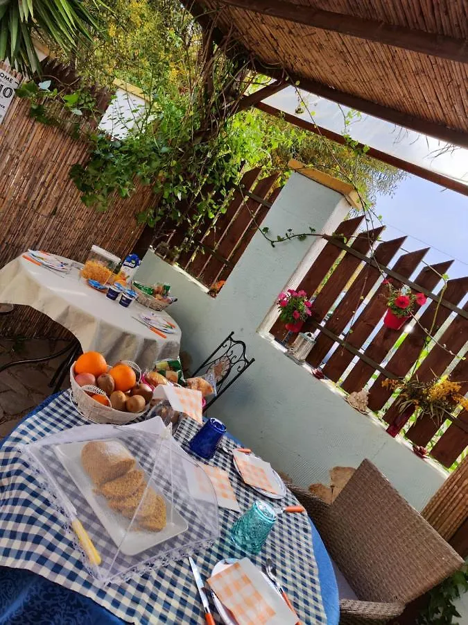 Bed and Breakfast La Pirata Capitana Costa degli Angeli