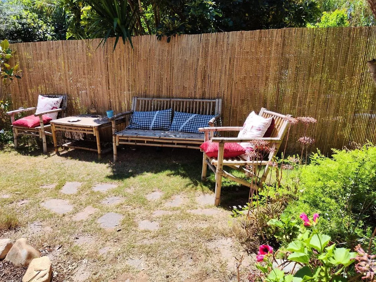 Bed and Breakfast La Pirata Capitana Costa degli Angeli Bed & Breakfast