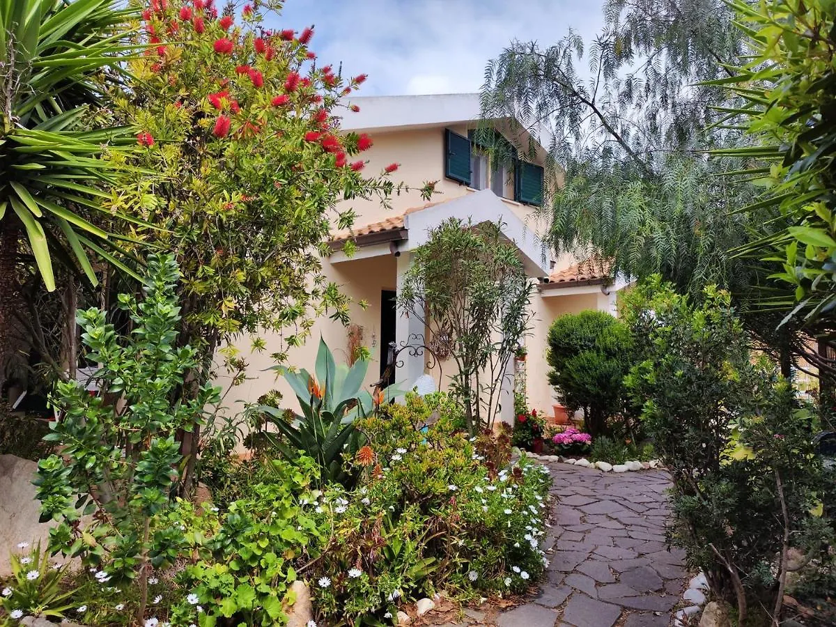 Bed & Breakfast Bed and Breakfast La Pirata Capitana Costa degli Angeli Italia