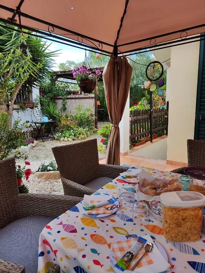 Bed & Breakfast Bed and Breakfast La Pirata Capitana Costa degli Angeli Italia
