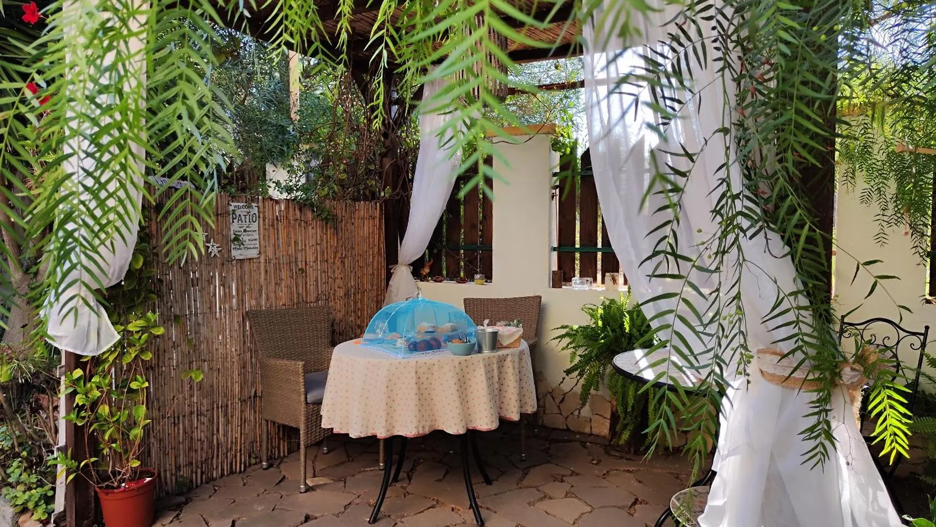 Bed & Breakfast Bed and Breakfast La Pirata Capitana Costa degli Angeli Italia